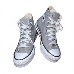 Converse Chuck Taylor All Star Platform High Top Grey Sneakers. Size: 3.5 (EUC)